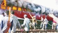 গুজরাটের গোধরাকাণ্ডে ১৭ বছর পর সুপ্রিম কোর্টে জামিন পেলেন ফারুক