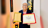 বাংলা একাডেমি থেকে সাহিত্য পুরস্কার পেলেন অধ্যাপক আব্দুল্লাহ