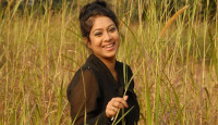 চুপিসারে দেশে ফিরলেন শাবনূর 