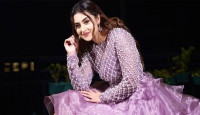 দোয়া ও ভালোবাসায় রাখুন: বুবলী