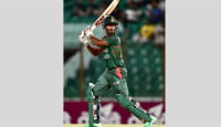 প্যাভিলিয়নে ফিরলেন তানজিদ হাসান তামিম