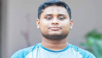 আ’লীগকে রাজনৈতিক ব্ল্যাঙ্ক চেক দিতে চায় বিএনপি : হাসনাত আব্দুল্লাহ