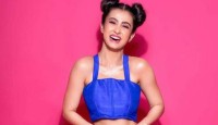 ভিটামিন এম’ নিয়ে হাজির অভিনেত্রী মনামী