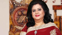 সত্তরে পা দিয়ে রুনা লায়লা বললেন ‘সতেরোতে আটকে আছি’ 