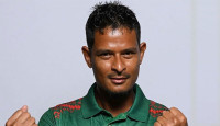 দল দেশ ছাড়ার পর নাসুমের রহস্যজনক পোস্ট