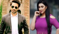 সাকিব খানের বাড়িতে গেলেন অপু!