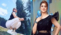 ছবি পোস্ট করে আক্রমণের শিকার শ্রাবন্তী