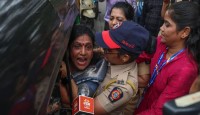 মহারাষ্ট্রে হিন্দি শিক্ষাকে ঘিরে ভাষা-পরিচয়ের সংঘাত, রাজনীতিতে উত্তাপ