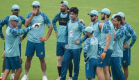 বাংলাদেশের বিরুদ্ধে একাদশ ঘোষণা করলো পাকিস্তান