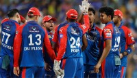 আইপিএল ২০২৬: কোন কোন তারকাকে ছাড়লো দলগুলো?