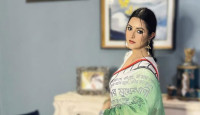 যে কারণে ২৪ ঘণ্টার মধ্যে ডির্ভোস চান পরীমণি