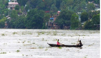 আবহাওয়ায় লাল সতর্কতা,অসমে বন্যা পরিস্থিতির অবনতি! রাজস্থানেও বিস্তীর্ণ এলাকা জলের তলায়