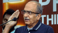 ৫ রাজ্যে নির্বাচন স্থগিত করার লক্ষ্যেই এক দেশ এক ভোট! রহস্যভেদ প্রশান্ত ভূষণের 
