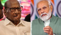 ২৪-এর আগে ‘ইন্ডিয়া’-কে ধাক্কা! মোদীর মঞ্চে শরদ-যোগে নয়া সমীকরণের জল্পনা 