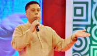 ৮ মাসে ৬ সিনেমা নির্মাণ করবেন ড. মাহফুজুর রহমান