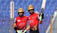 ঢাকাকে ১৮৫ রানের বড় টার্গেট দিলো কুমিল্লা