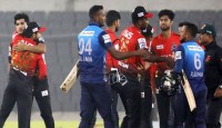 ঢাকাকে হারিয়ে কুমিল্লার টানা চার জয়