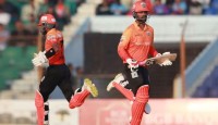 স্বপ্ন বাঁচাতে তামিমদের লক্ষ্য ১৯৫ রান