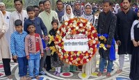 ভাষার জন্য প্রথম শহীদ রফিকের আঙিনায় মানুষের ঢল