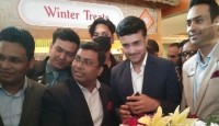ফ্লাইওভার আর গুলশানের আভিজাত্য দেখে মুগ্ধ সৌরভ