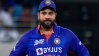  চোট পেয়ে হাসপাতালে রোহিত শর্মা