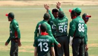 বাংলাদেশকে টানা দুই ম্যাচে হারালো পাকিস্তান