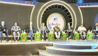 মোবাইল ও প্রযুক্তির উন্নয়নে কর্মজীবনে ইতিবাচক প্রভাব পড়েছে: গবেষণা