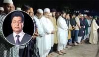 গাজীপুরে চিরনিদ্রায় শায়িত হলেন চিত্রনায়ক ফারুক