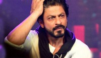  যে কারণে অসুস্থ হয়ে পড়লেন শাহরুখ খান