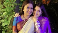  পরীমণির স্ট্যাটাসে যে মন্তব্য করলেন চয়নিকা চৌধুরি