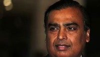 নেটফ্লিক্স, অ্যামাজনের সঙ্গে লড়াইয়ের প্রস্তুতি নিচ্ছেন আম্বানি, আদানি