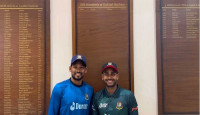 লাহোরের গাদ্দাফির স্টেডিয়ামের অনার্স বোর্ডে মিরাজ ও শান্তর নাম